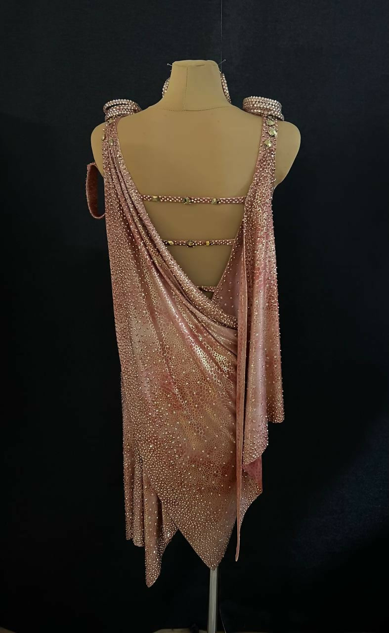 New Latina dress_ The Golden Rose