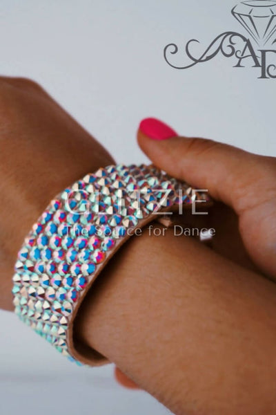 Bright rhinestones hand bracelet ’Chloe’ Accessories