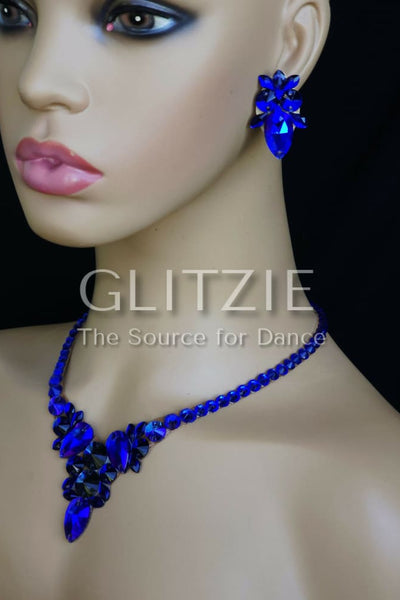 Crystals Rhinestones Hypoallergenic Jewelry Set: Earrings and Necklace. Accessories