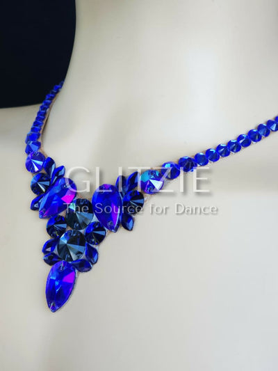 Crystals Rhinestones Hypoallergenic Jewelry Set: Earrings and Necklace. Accessories