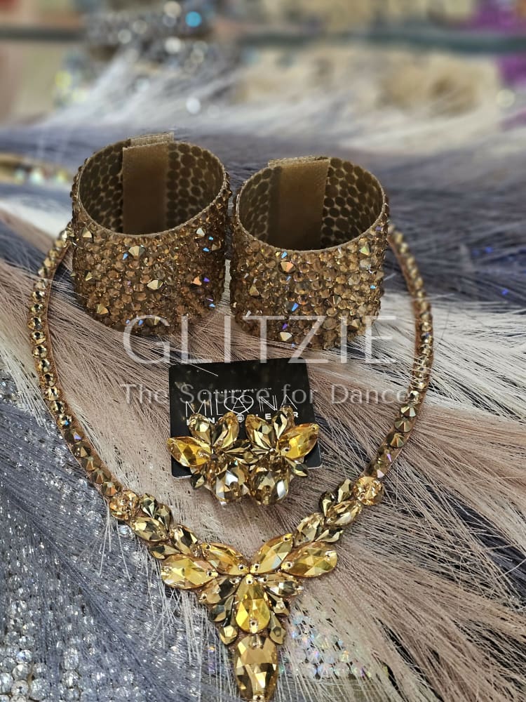 Crystals Rhinestones Hypoallergenic Jewelry Set: Earrings Necklace Bracelets. Accessories