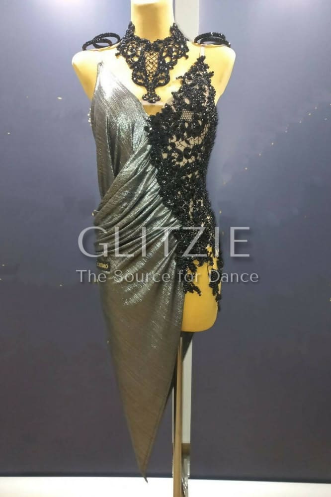 Graphite 4 2x3 Retouch