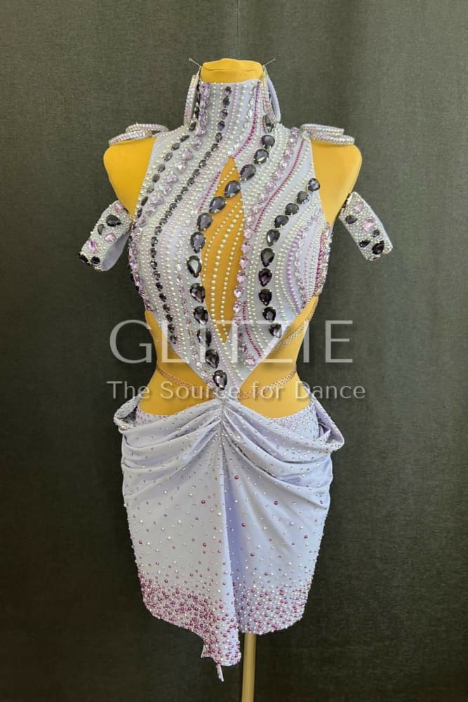 photo_5456307525373782643_y