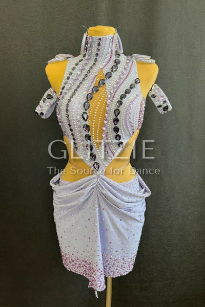 photo_5456307525373782643_y