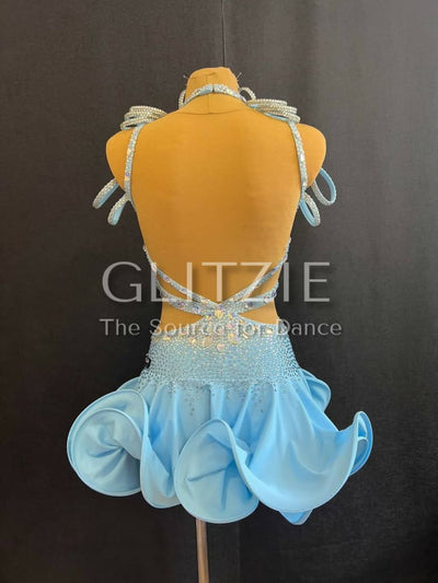 photo_5226559515573483005_y