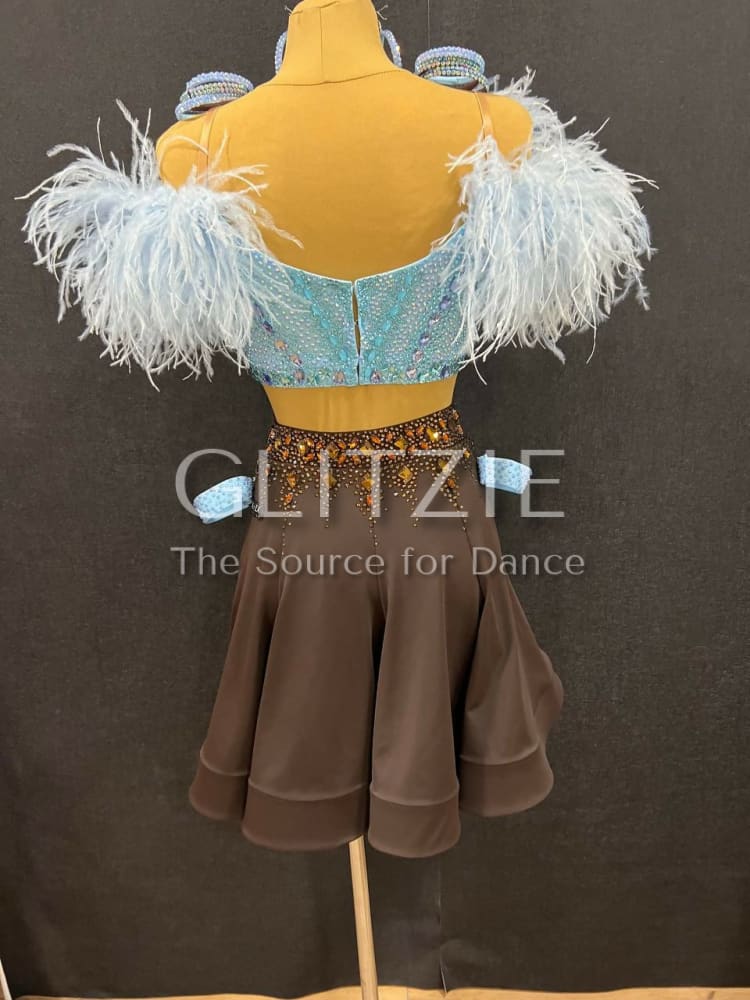 photo_5364005298043485280_y