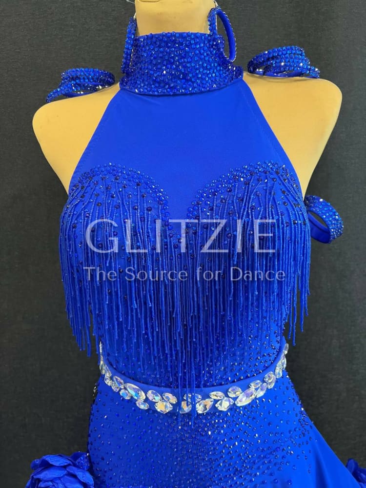 photo_5372881526565500108_y