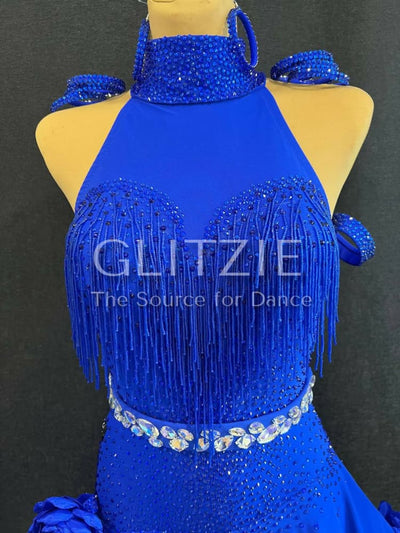 photo_5372881526565500108_y