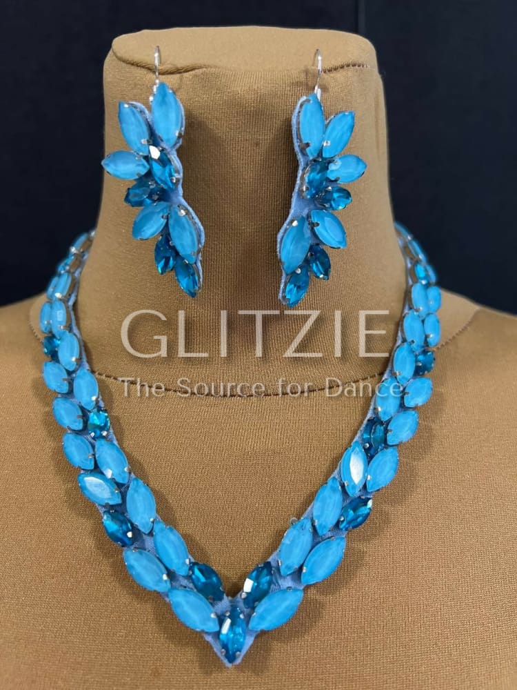 photo_5213426304446232729_y