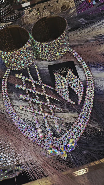 Crystals Rhinestones Hypoallergenic Jewelry Set: Earrings Necklace Bracelets Hair Accessorie.